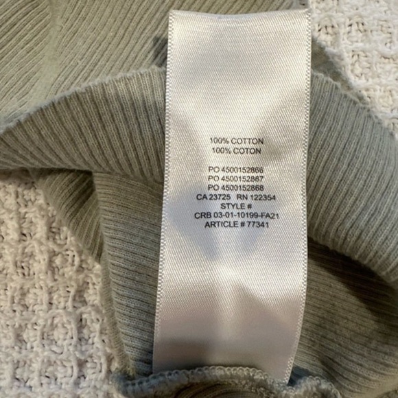 Set of 2 Aritzia Tna Women's Ribbed Crop Tank Top sz medium purple and green - Picture 10 of 11